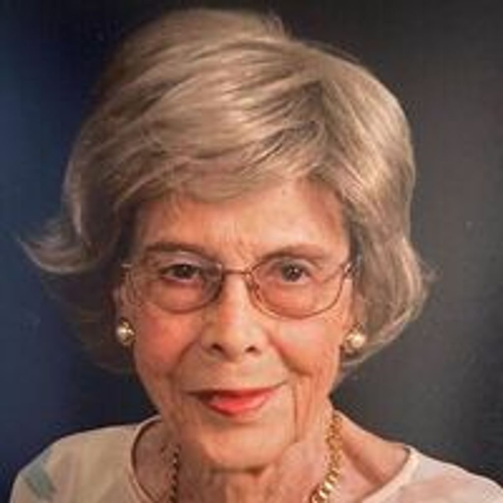 Portrait of Betty Jo Hardy, founding devotional writer of From the Throne.